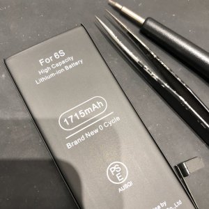 iPhone6S バッテリー交換