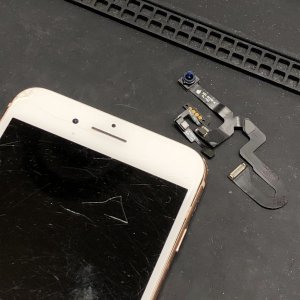 iPhone8Plus 近接センサー交換