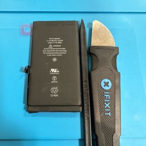 iPhone12 バッテリー交換