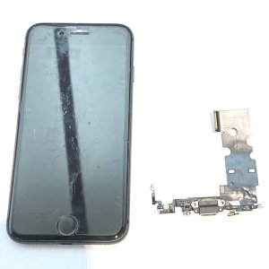 iPhone8　ライトニング交換