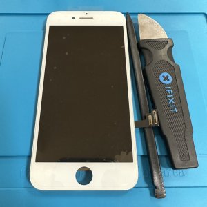 iPhone8 液晶交換