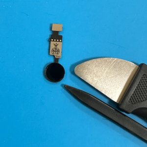 iPhone8 ホームボタン交換