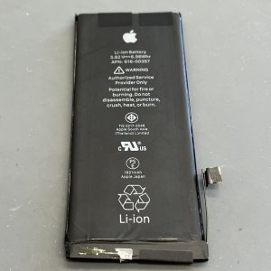 iPhone8 バッテリー交換