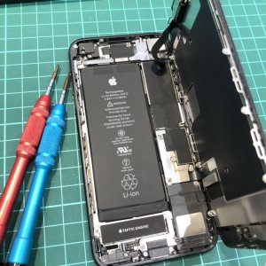 iPhoneSE2　バッテリー交換