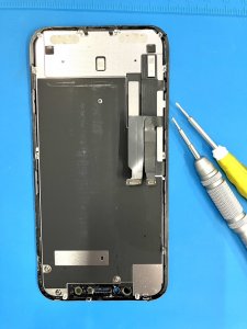 iPhoneXR フロントパネル交換