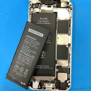 iPhone6S バッテリー交換