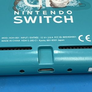 ニンテンドースイッチ ライト ドッグコネクター修理