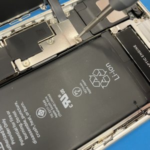 iPhone8 バッテリー交換
