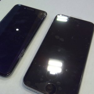 iPhoneSE2パネル交換