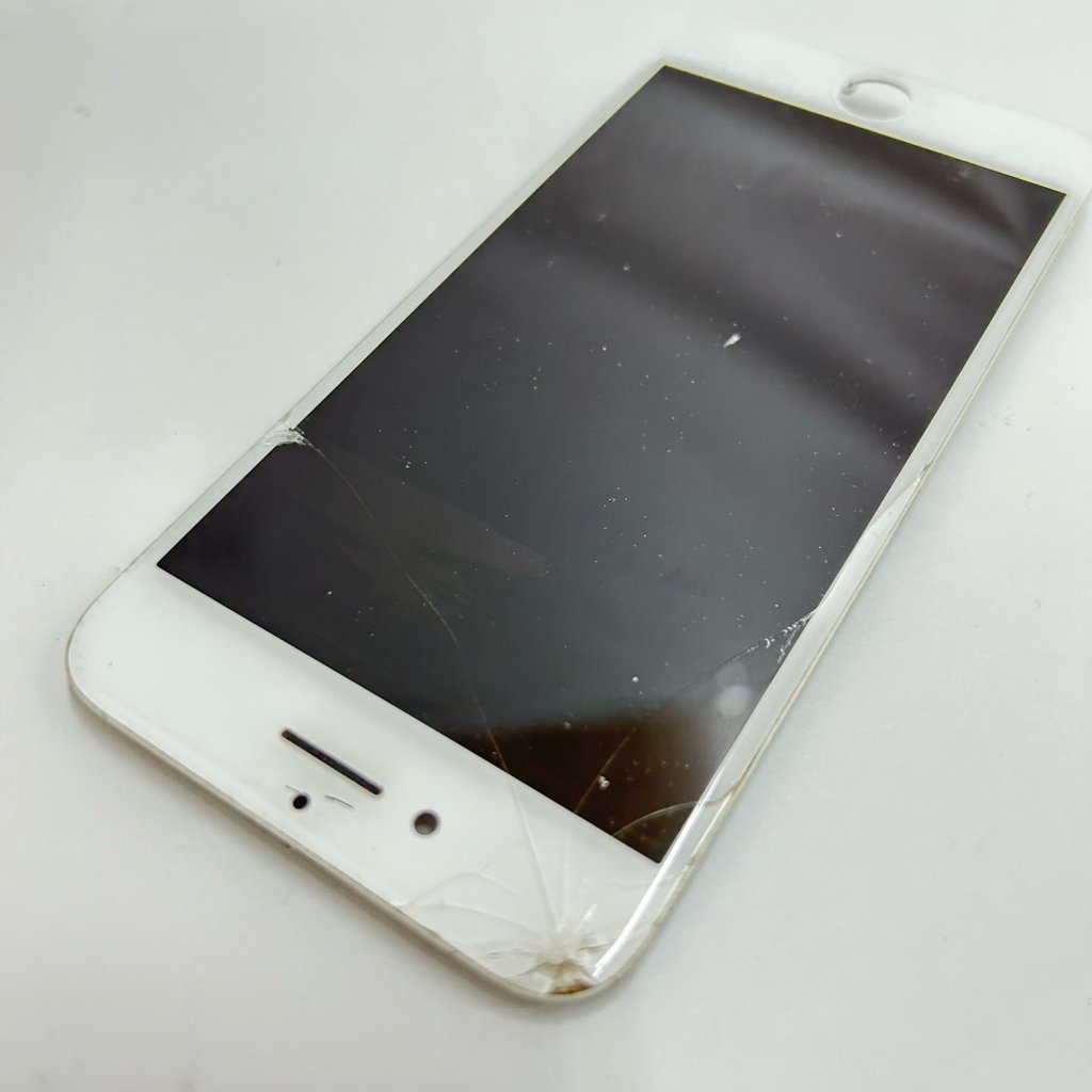 iPhone8 フロントパネル交換