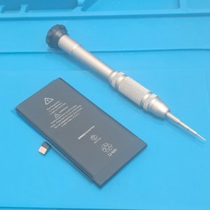 iPhone12mini アイフォン12ミニ バッテリー交換