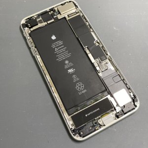 iPhone8Plus バッテリー交換