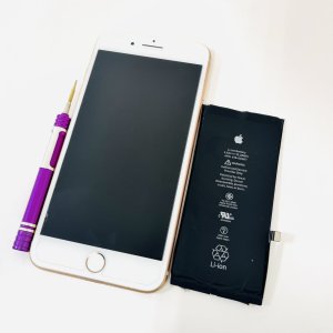 iPhone8Plus バッテリー交換修理