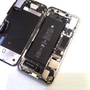 iPhone8 バッテリー交換