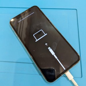 iPhoneXS(アイフォンXS) 更新作業