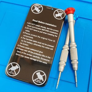 iPhone XR フロントパネル交換修理