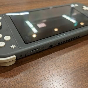 任天堂switch Lite（ニンテンドースイッチライト）カードスロット修理
