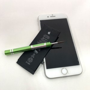iPhone8 バッテリー交換