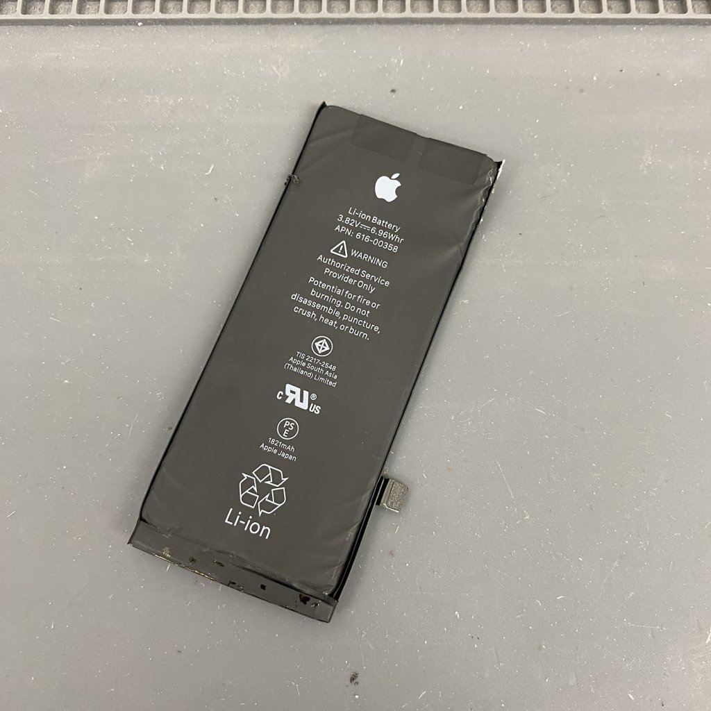 iPhone8 バッテリー交換