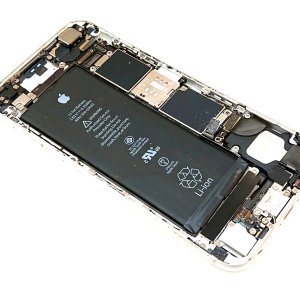 iPhone6S バッテリー交換
