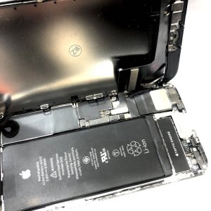 iPhoneSE2 液晶交換