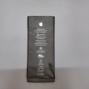 iPhoneSE2 バッテーリー交換