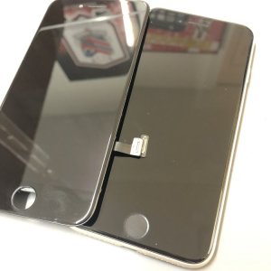 iPhoneSE3 液晶交換