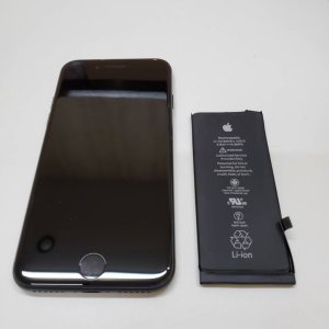 iPhoneSE2 バッテーリー交換