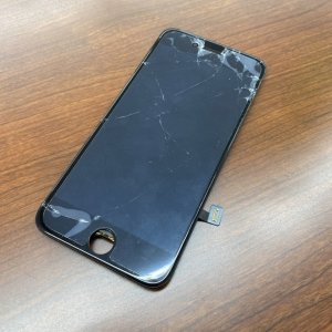 iPhone8 フロントパネル交換