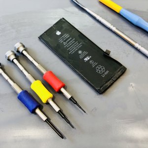 iPhone8 バッテリー交換