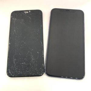 iPhone11 液晶交換