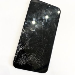 iPhone XR フロントパネル交換