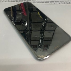 iPhone11 パネル交換