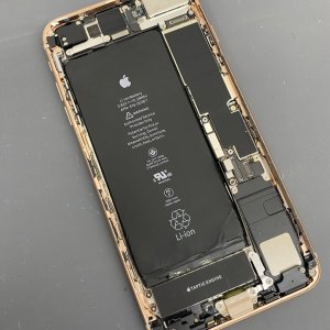 iPhone8Plus バッテリー交換