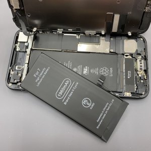 iPhone7 バッテリー交換