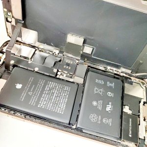 iPhone XSmax  バッテリー交換