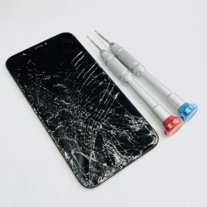 iPhone XR 液晶交換
