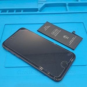 iPhone8 バッテリー交換