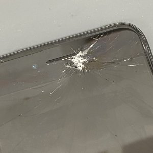 iPhone8 フロントパネル交換