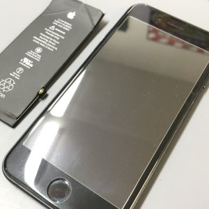 iPhone8 バッテリー交換