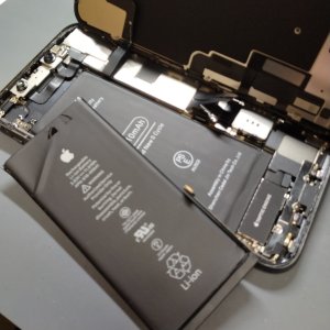 iPhone8 バッテリー交換