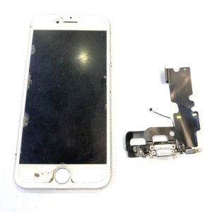 iPhone7　ライトニング修理