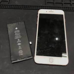 iPhone8Plus バッテリー交換