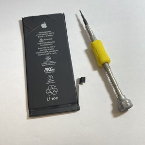 iPhoneSE2　バッテリー交換