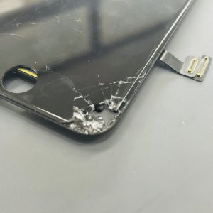 iPhoneSE2 フロントパネル交換