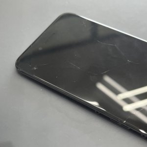 iPhoneSE2 フロントパネル交換