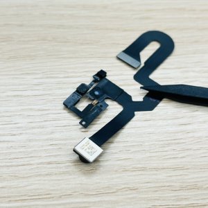 iPhone8Plus 近接センサー交換