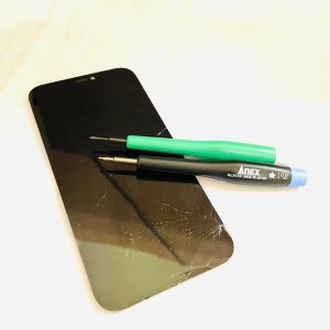 iPhone12 液晶交換