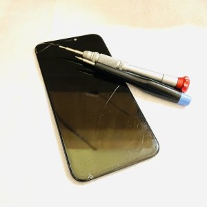 iPhone11 液晶交換