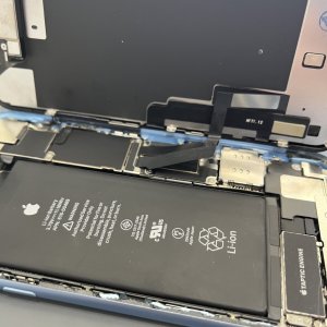 iPhoneXR バッテリー交換